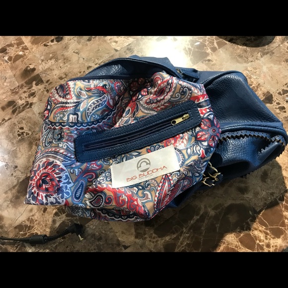 Colorful cobalt blue vegan leather bag - Picture 3 of 7